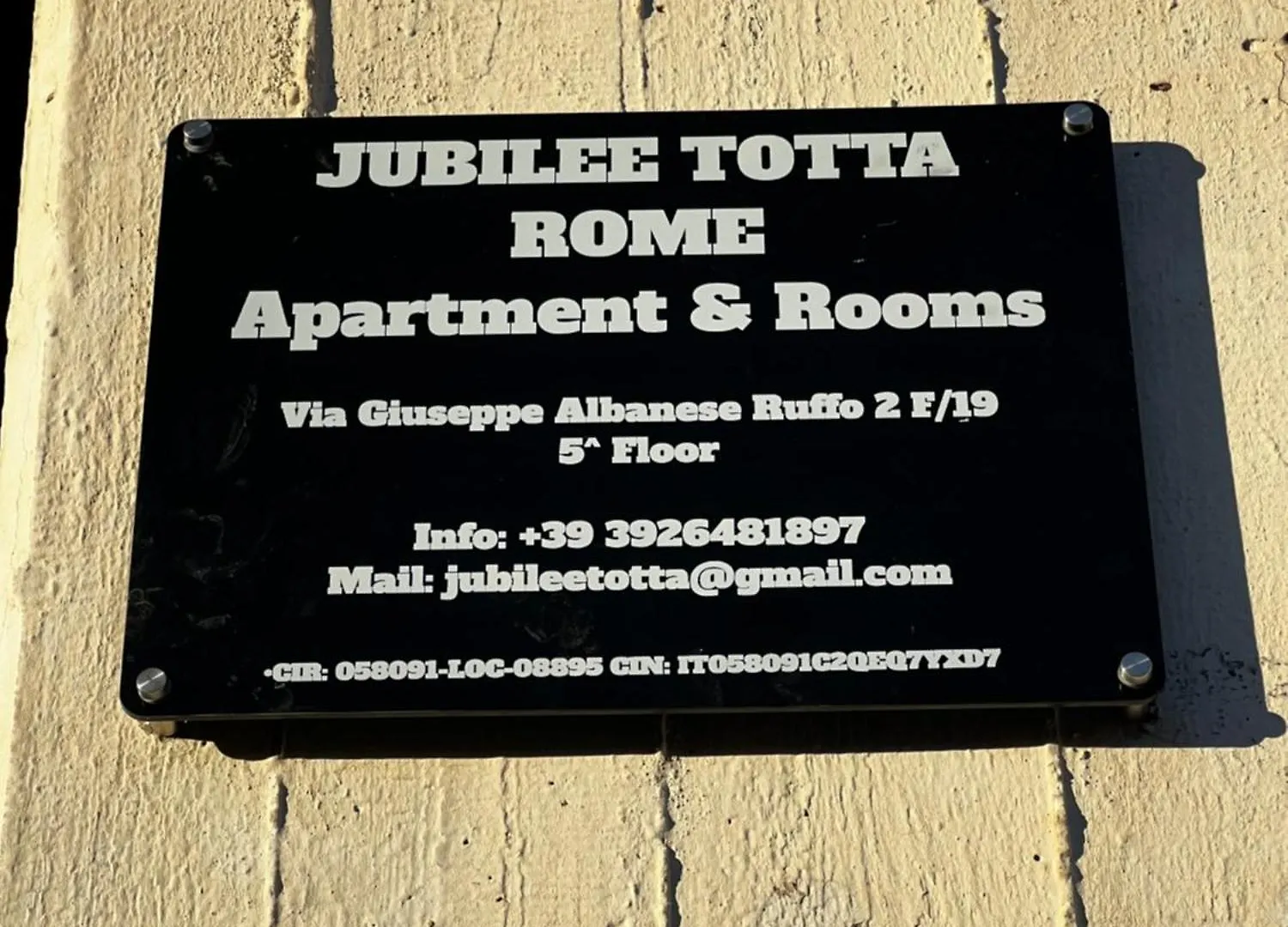 Jubilee Totta Rome Apartment